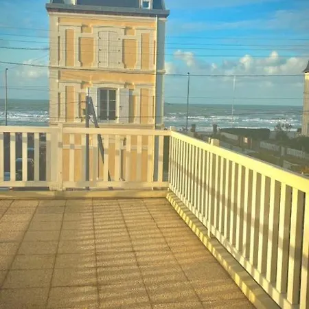 Vue Avec Terrasse شقة *